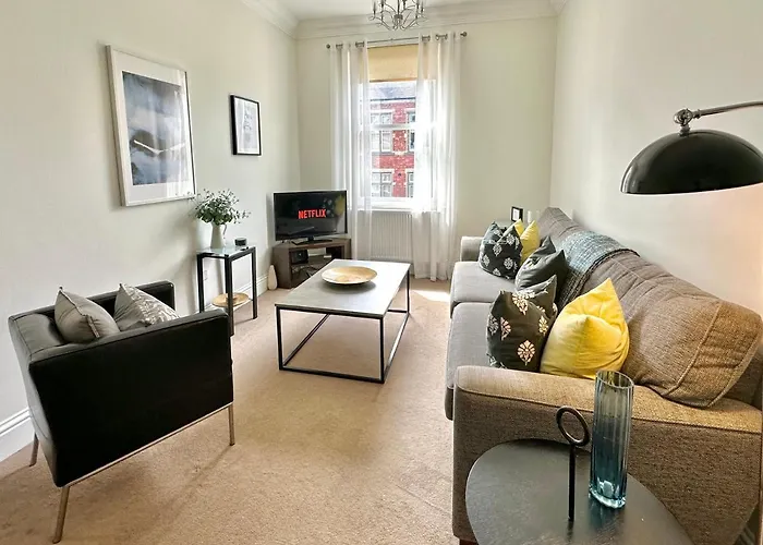 Luxury Apartment 6 Bluebridge With Free Allocated Parking
