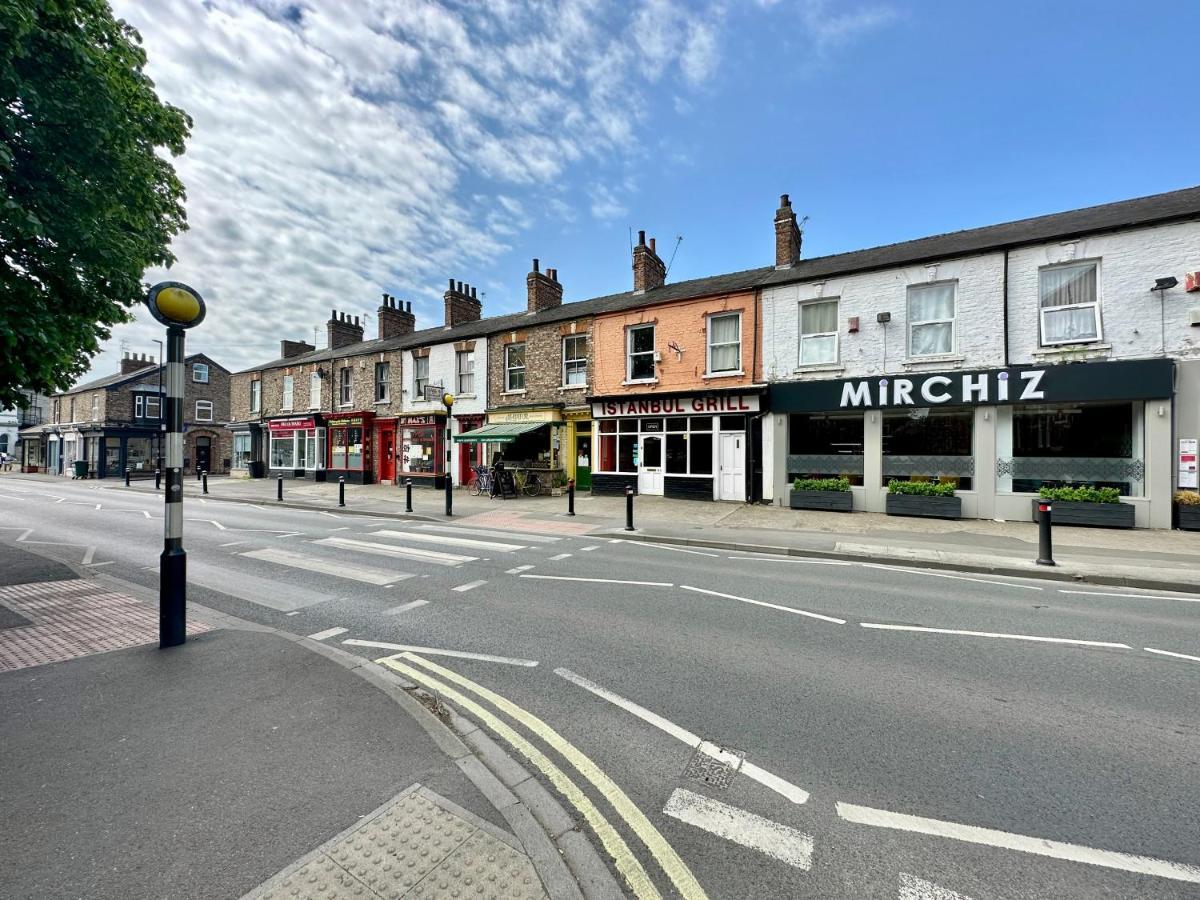 Luxury 6 Bluebridge With Free Allocated Parking Apartment